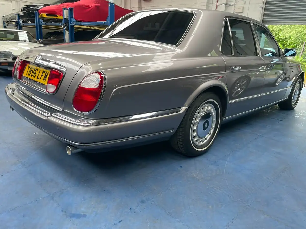 1999-rolls-royce-silver-seraph-54-big-3