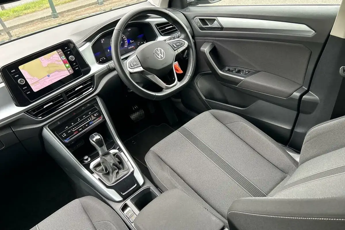 2022-volkswagen-t-roc-15-tsi-life-dsg-big-38