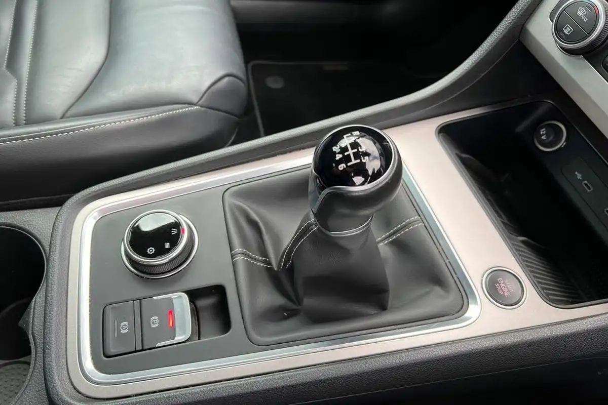 2022-seat-ateca-15-tsi-evo-xperience-lux-big-11