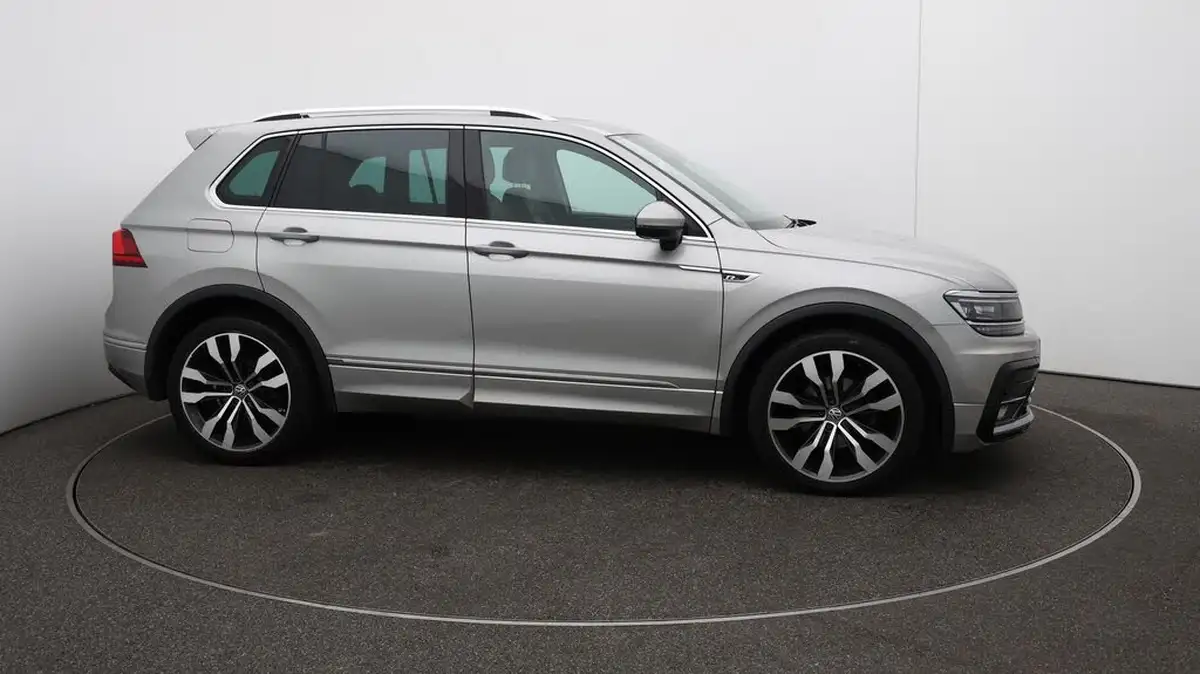 2018-volkswagen-tiguan-20tdi-r-line-150ps-4motion-ss-dsg-big-51