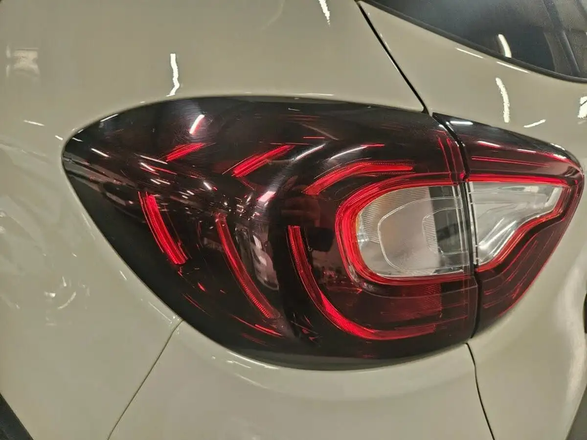 2018-renault-captur-15dci-gt-line-big-8