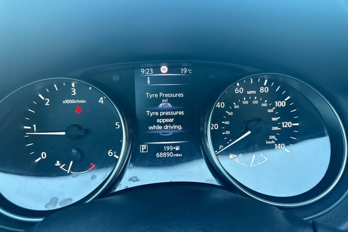 2017-nissan-qashqai-16dci-n-connecta-xtronic-cvt-big-34