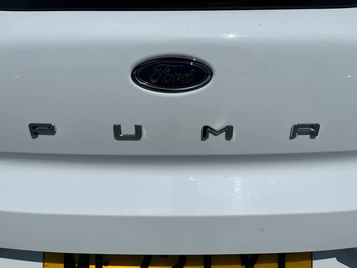 2023-ford-puma-suv-10-titanium-125ps-big-18