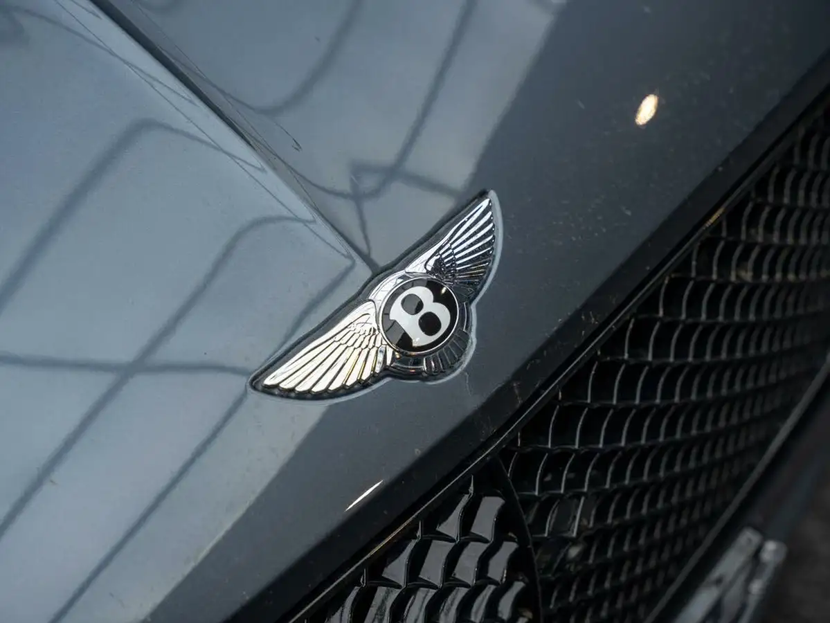 2022-bentley-continental-40-gt-v8-coupe-big-26