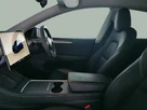 2022-tesla-model-y-e-long-range-small-3