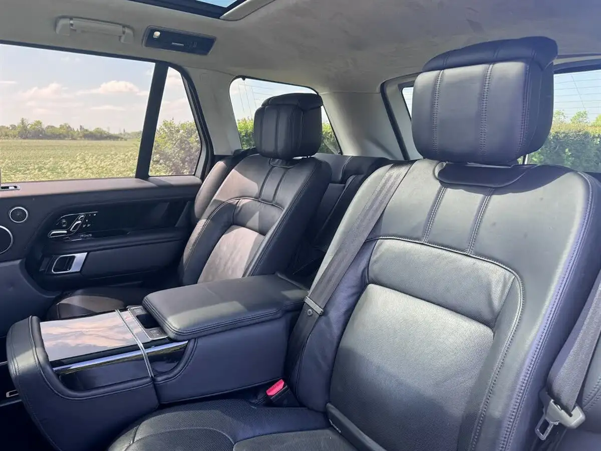 2018-land-rover-range-rover-30-sd-v6-autobiography-big-19
