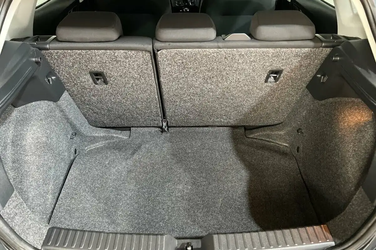2019-seat-ibiza-10-mpi-se-technology-big-33
