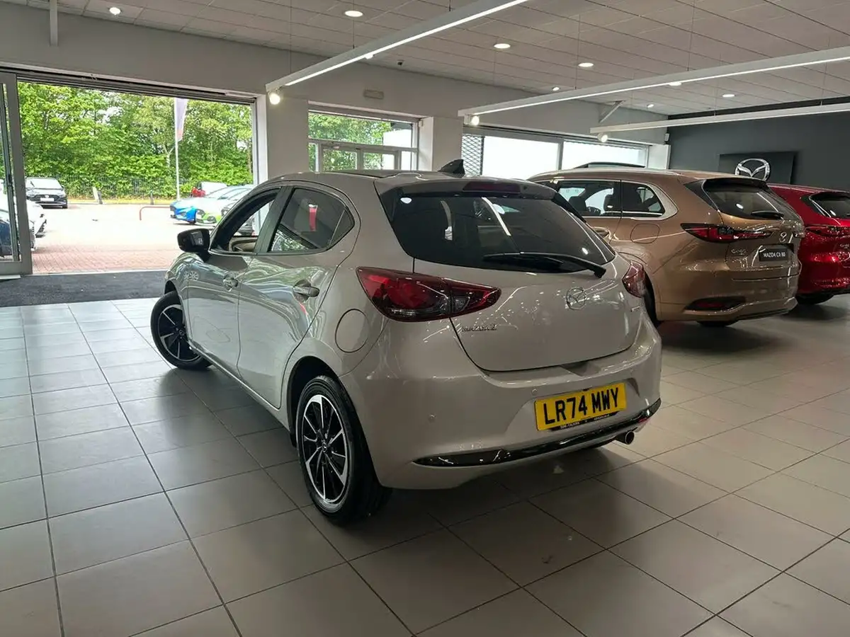 2024-mazda-mazda2-15-e-skyactiv-g-homura-aka-90ps-big-2