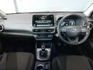 2022-hyundai-kona-10-t-gdi-premium-small-2