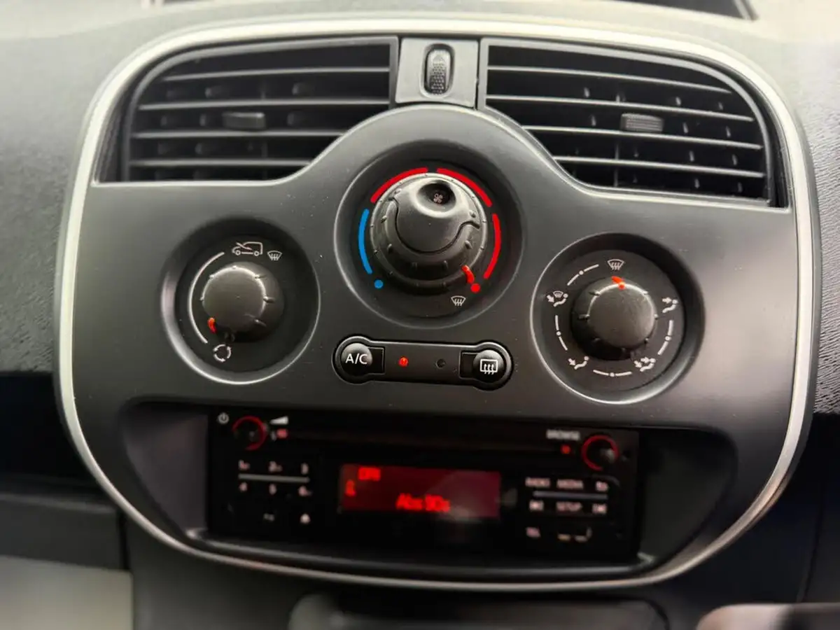 2020-renault-kangoo-15dci-ml19-energy-dci-80-business-big-32