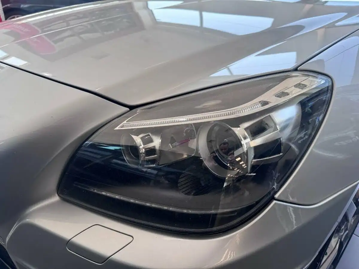 2012-mercedes-benz-slk-55-slk55-amg-ss-speedshift-big-52