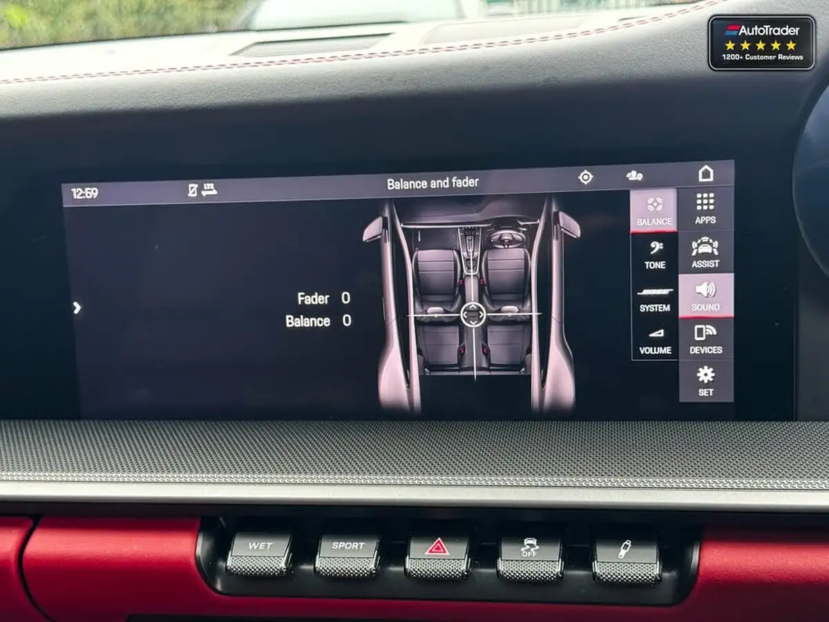 2019-porsche-911-30-carrera-4-s-450ps-coupe-pdk-big-31