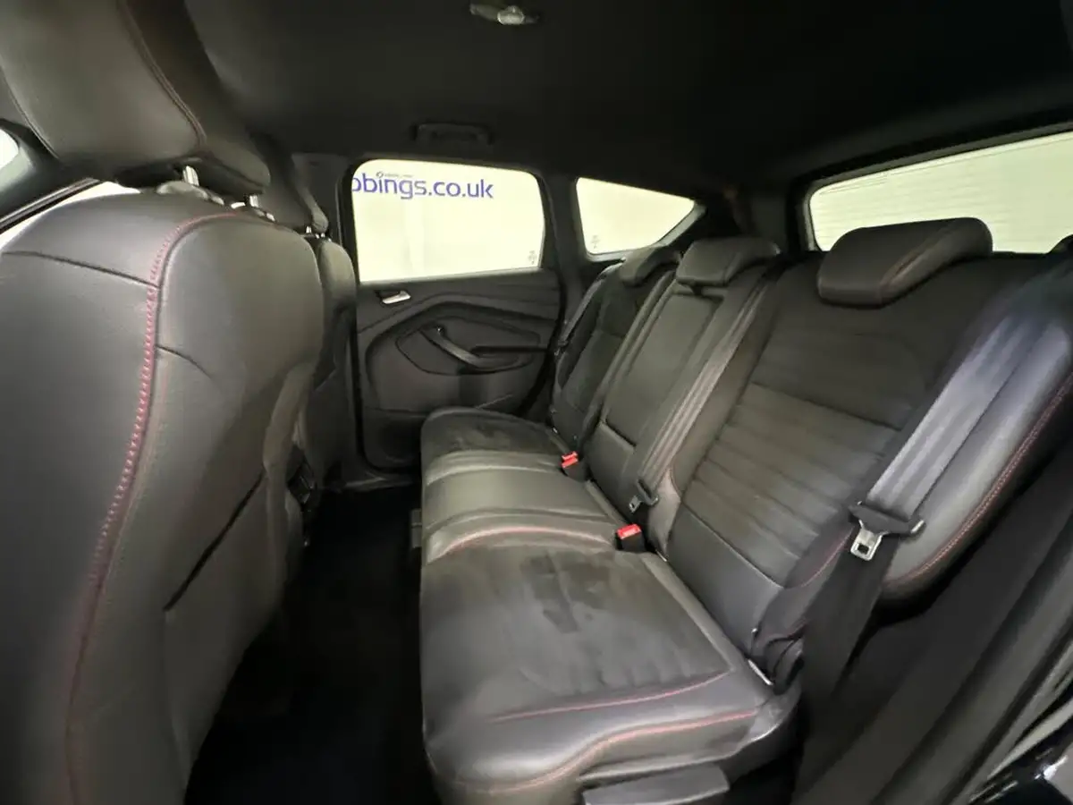 2019-ford-kuga-15tdci-st-line-ss-big-24