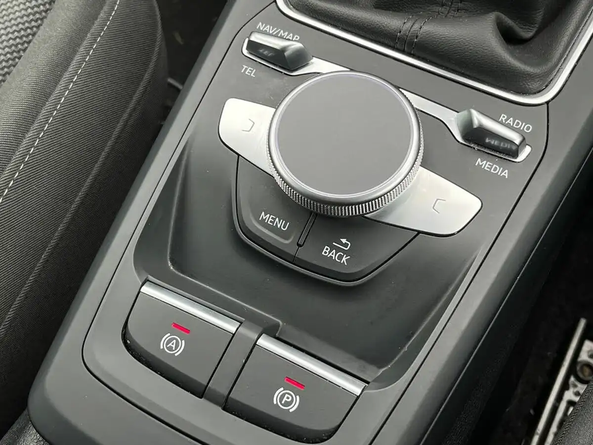 2021-audi-q2-15-35-tfsi-sport-big-21
