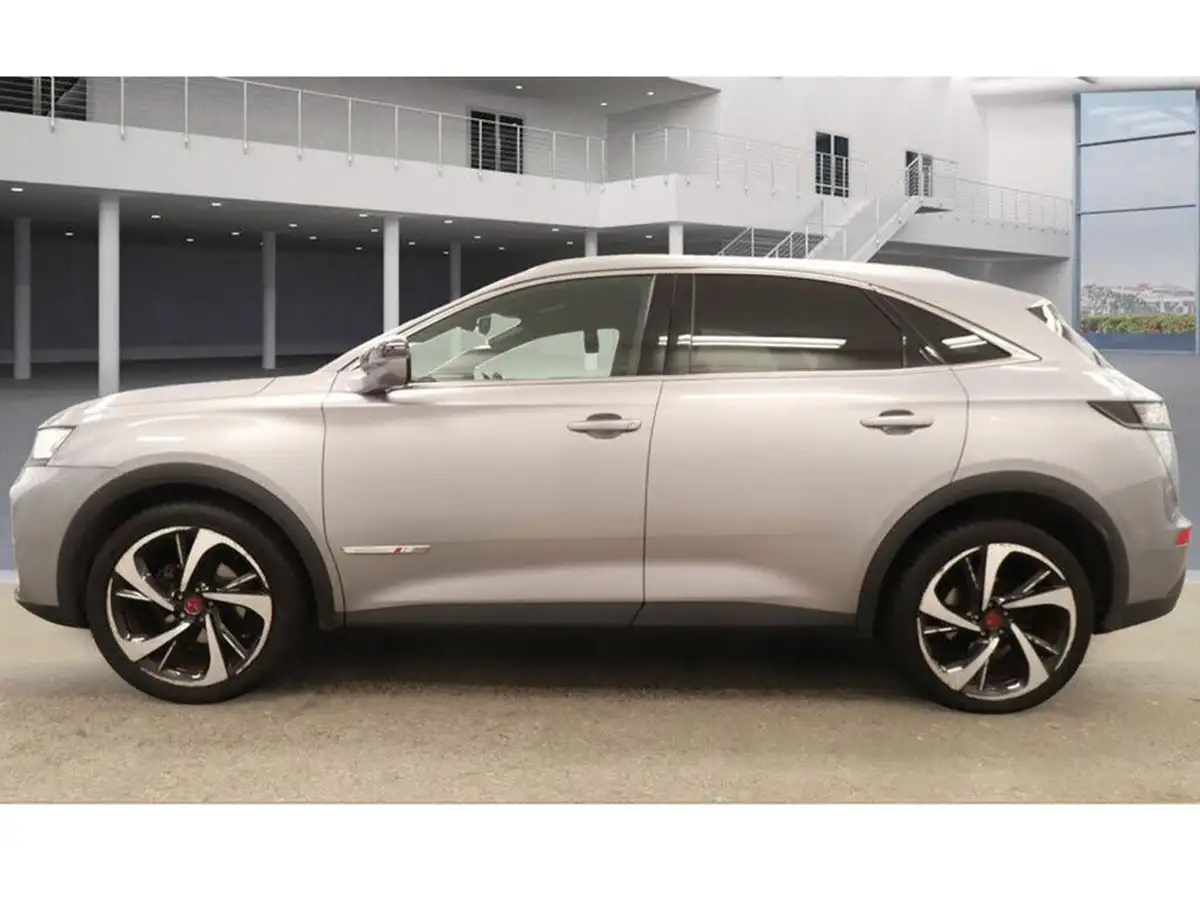 2018-ds-ds-7-crossback-16-puretech-performance-line-225ps-big-3