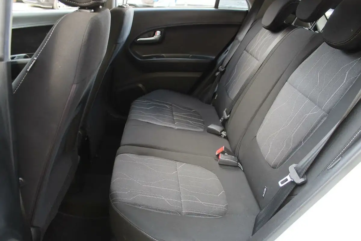 2015-kia-picanto-10-sr7-5d-big-21