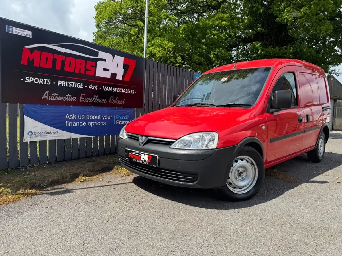 2010-vauxhall-combo-13td-1700-panel-big-20