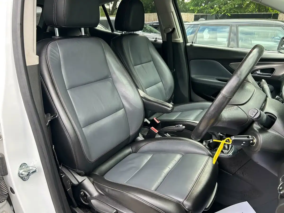 2014-vauxhall-mokka-14-se-turbo-ss-big-2