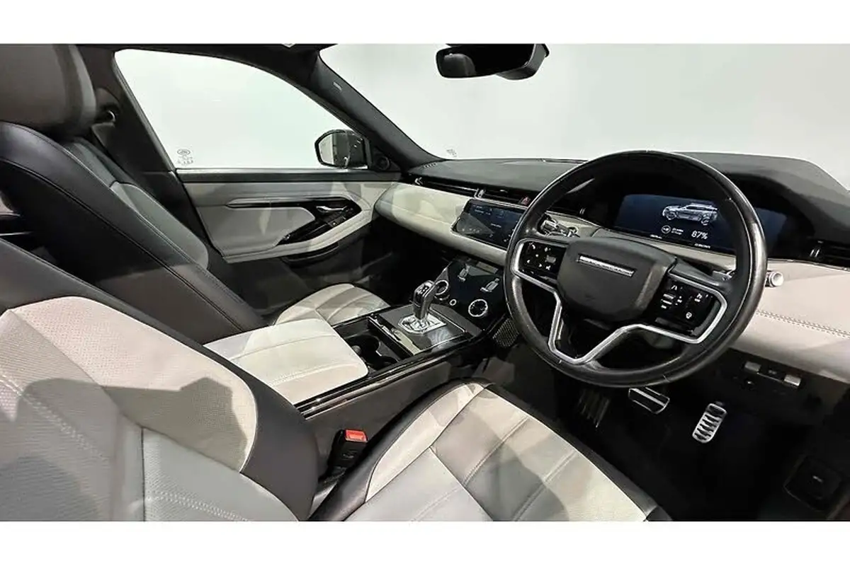 2022-land-rover-range-rover-evoque-15-p300e-r-dynamic-se-big-33