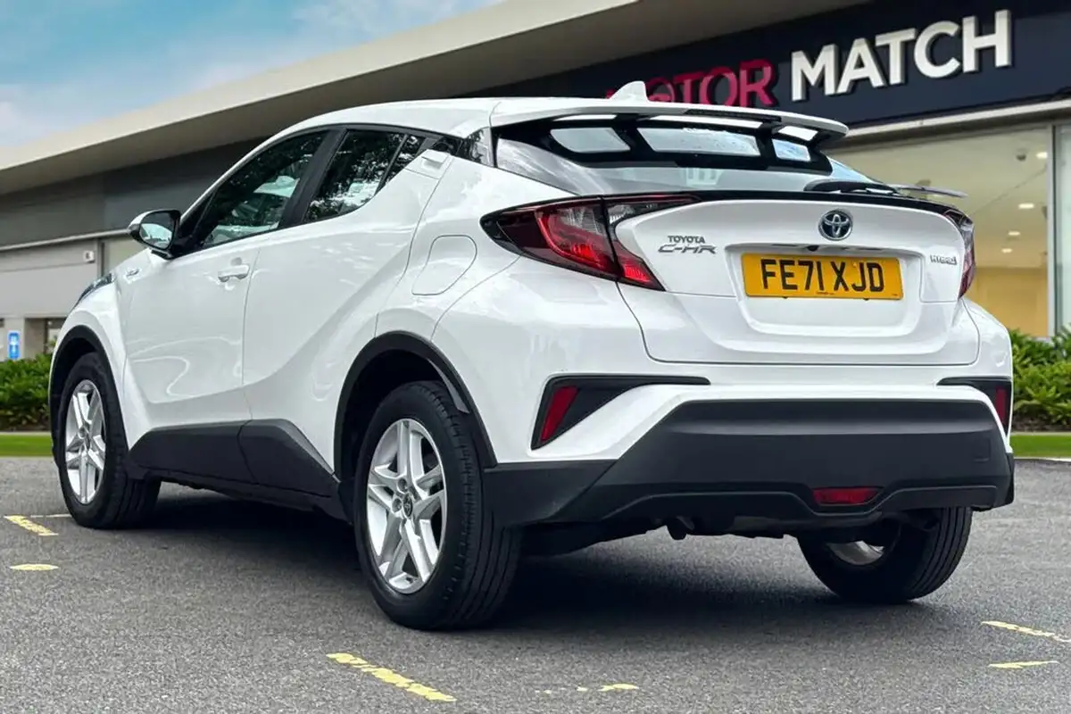 2021-toyota-c-hr-18-vvt-i-icon-big-1