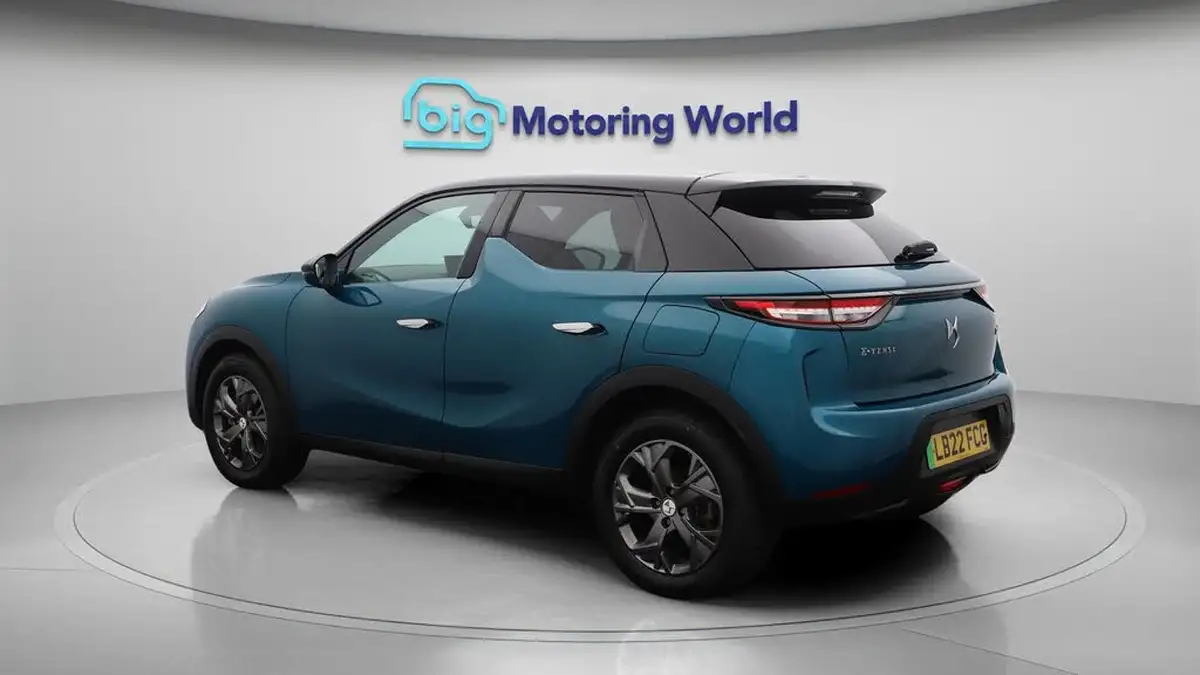 2022-ds-ds-3-crossback-e-tense-bastille-big-5