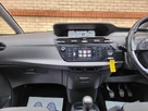 2016-citroen-c4-picasso-16bluehdi-vtr-120ps-small-15