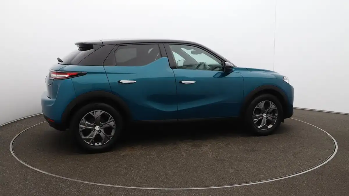 2022-ds-ds-3-crossback-e-tense-bastille-big-53