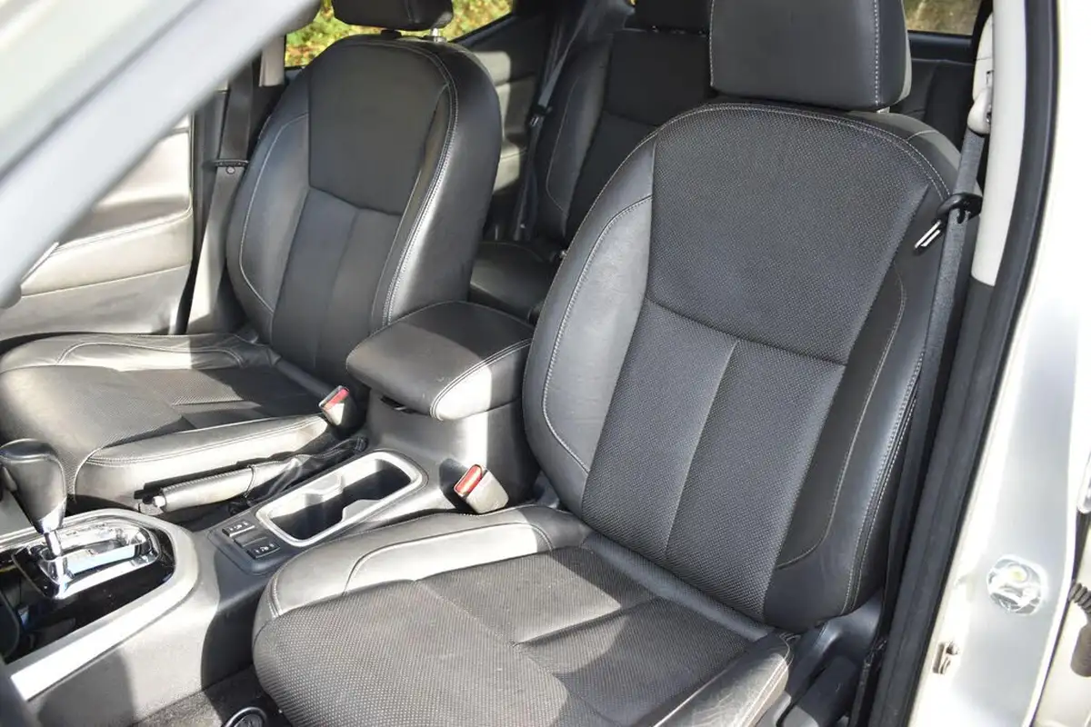 2021-land-rover-110-defender-30-d300-x-dynamic-se-big-41