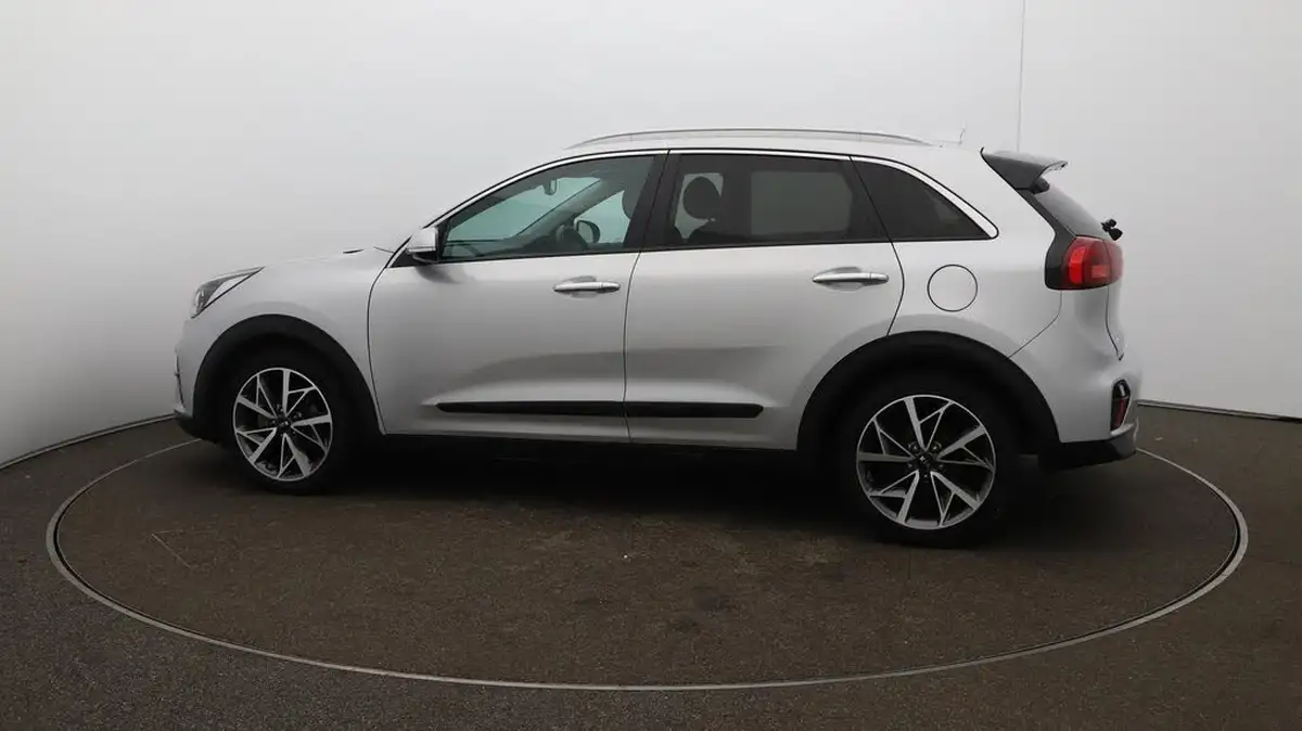 2019-kia-niro-16-gdi-3-156kwh-big-50
