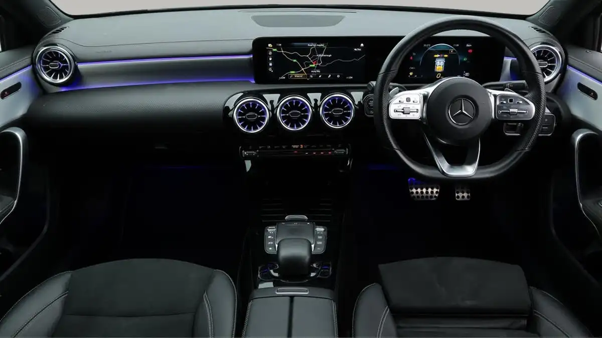 2022-mercedes-benz-a-class-13-a200-amg-line-edition-executive-hatchback-5d-big-13