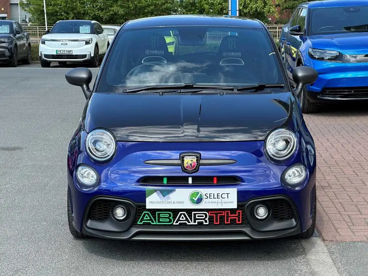 2021-abarth-595-14-tjet-monster-yamaha-big-1