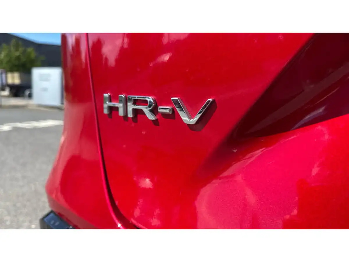 2022-honda-hr-v-15-i-mmd-advance-big-44