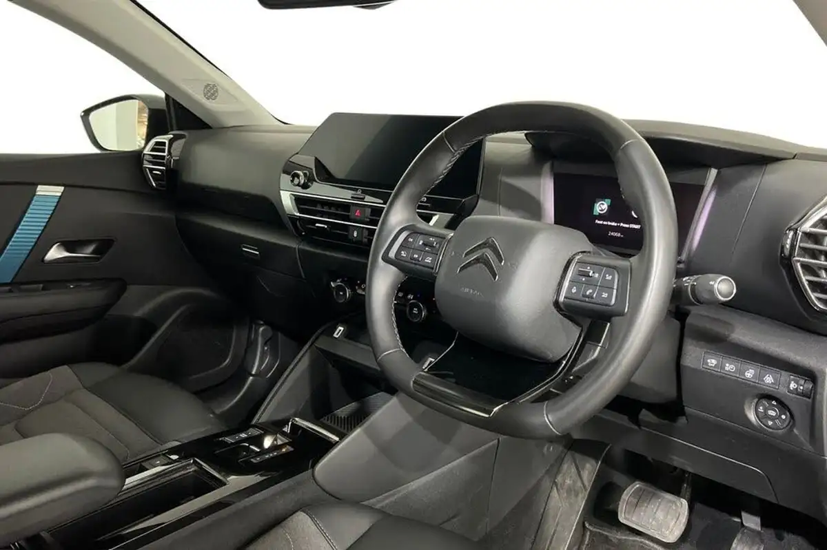 2022-citroen-c4-e-c-series-edition-big-8