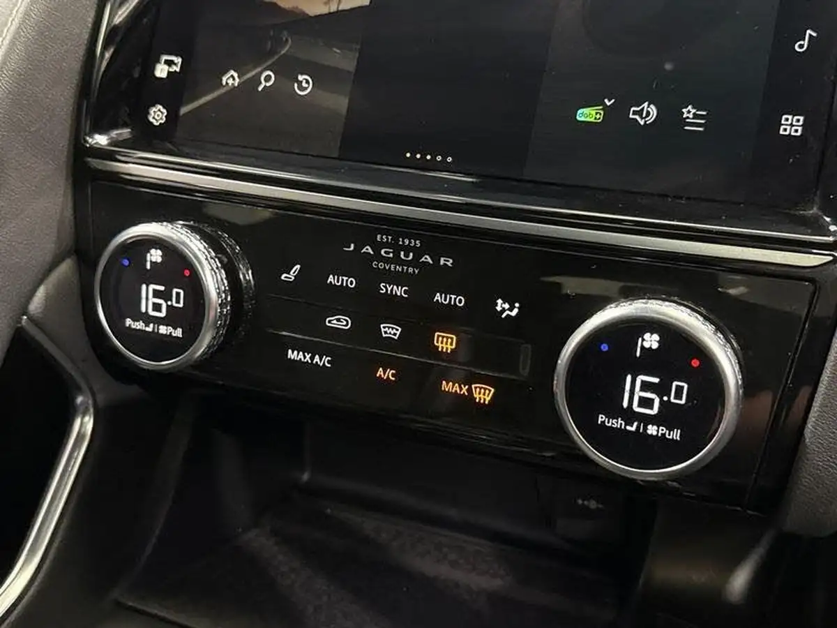 2021-jaguar-e-pace-20-d200-r-dynamic-se-big-23