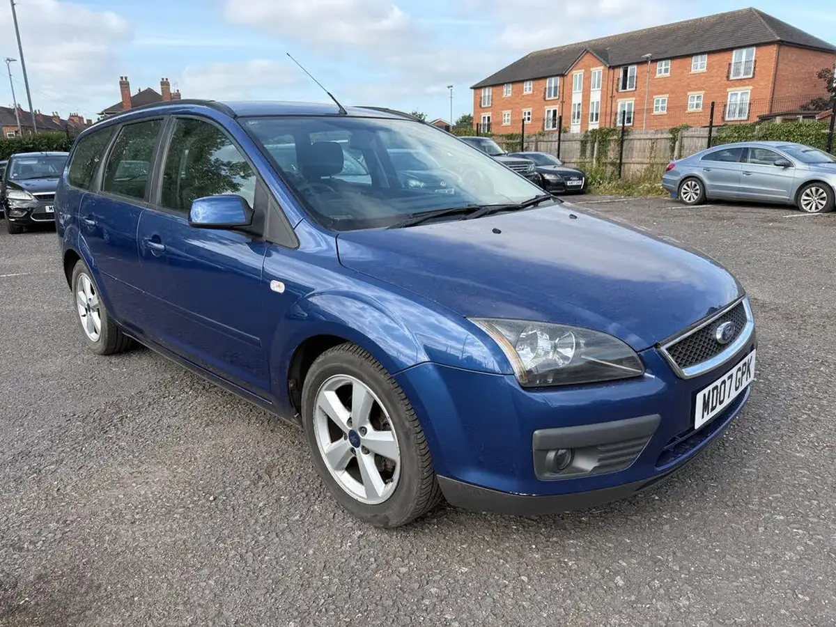 2007-ford-focus-16-zetec-climate-100ps-estate-5d-auto-big-10