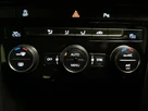 2019-volkswagen-t-roc-16tdi-se-small-23