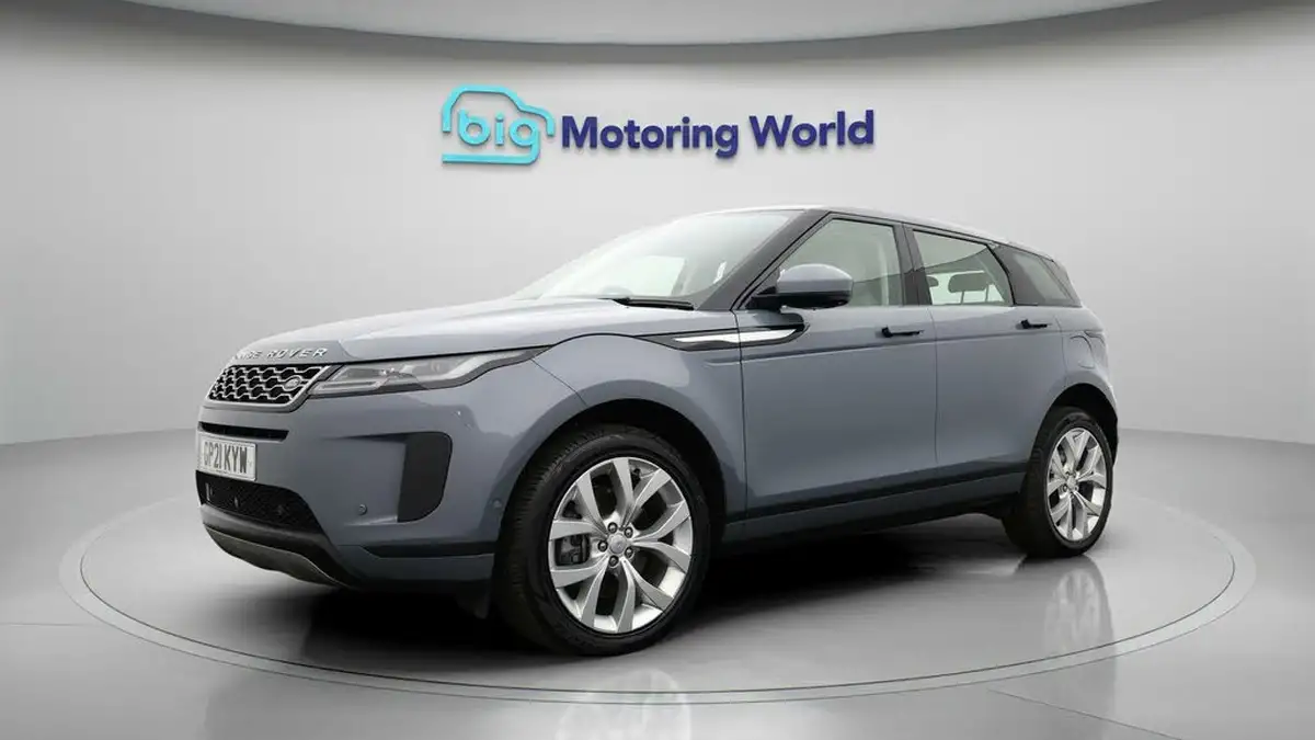 2021-land-rover-range-rover-evoque-15-p300e-se-big-3
