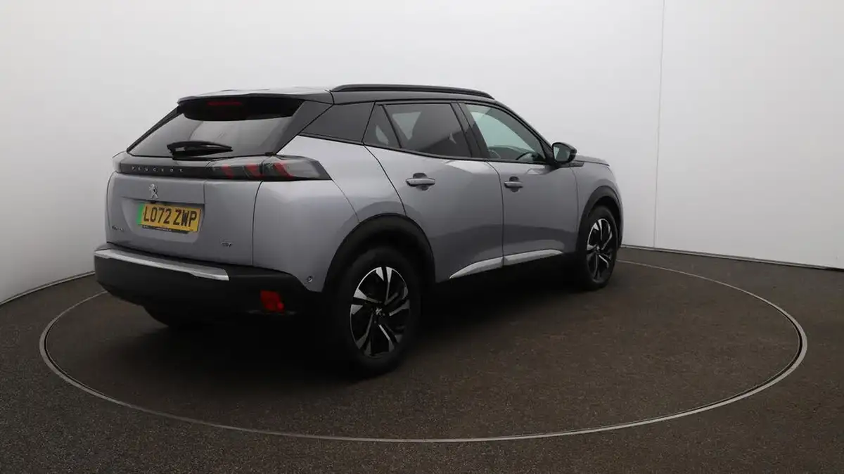2023-peugeot-2008-suv-e-gt-136bhp-50kwh-station-wagon-big-53