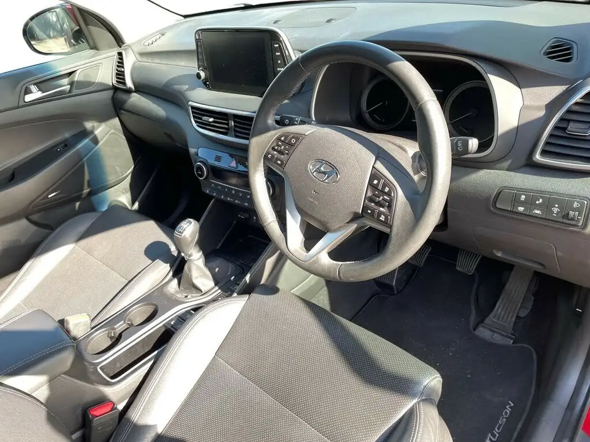 2019-hyundai-tucson-16-t-gdi-premium-se-big-14