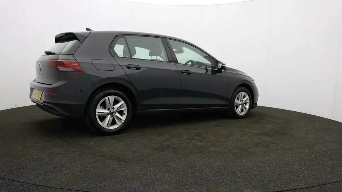 2022-volkswagen-golf-20tdi-life-hatchback-big-25