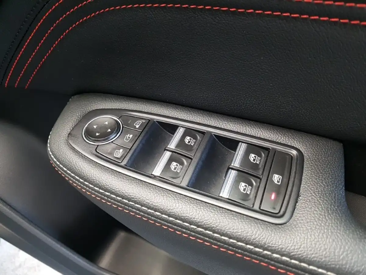 2018-mini-cooper-15td-cooper-d-series-ii-ss-hatchback-5d-big-18
