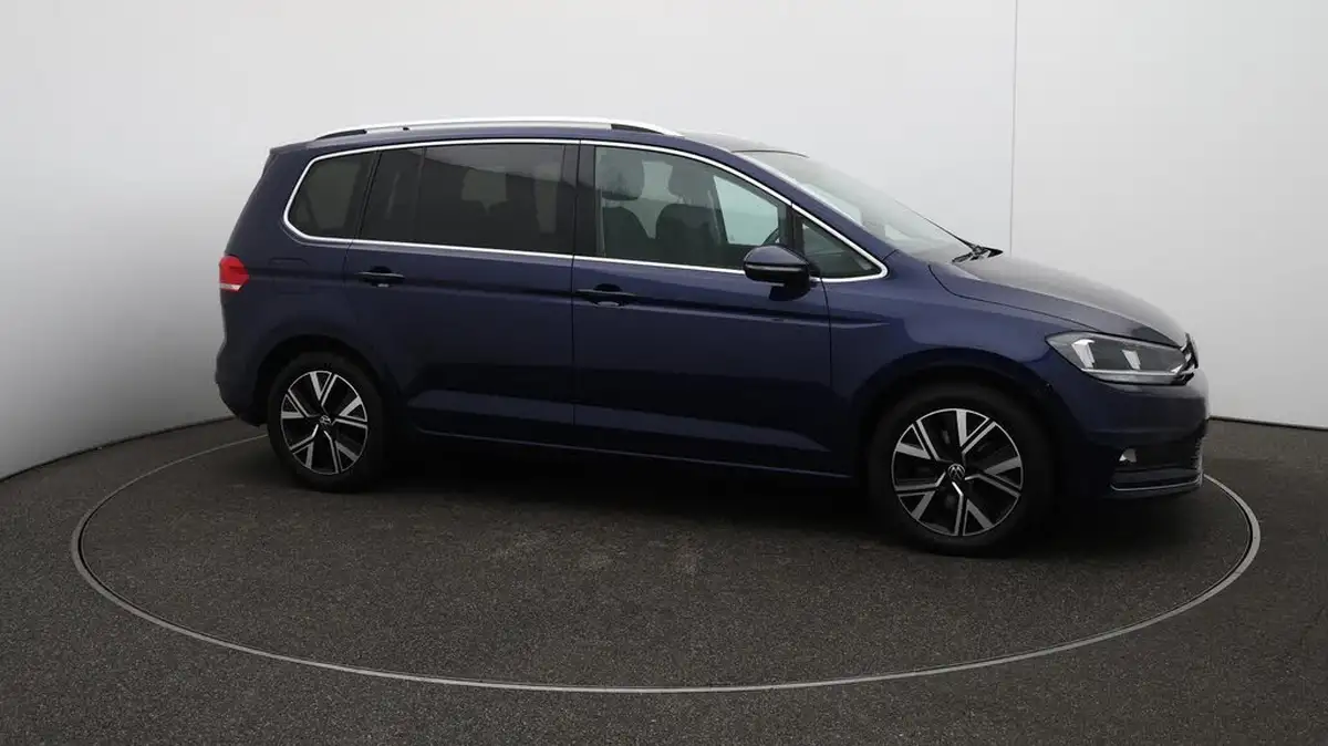 2020-volkswagen-touran-15-tsi-sel-dsg-big-40