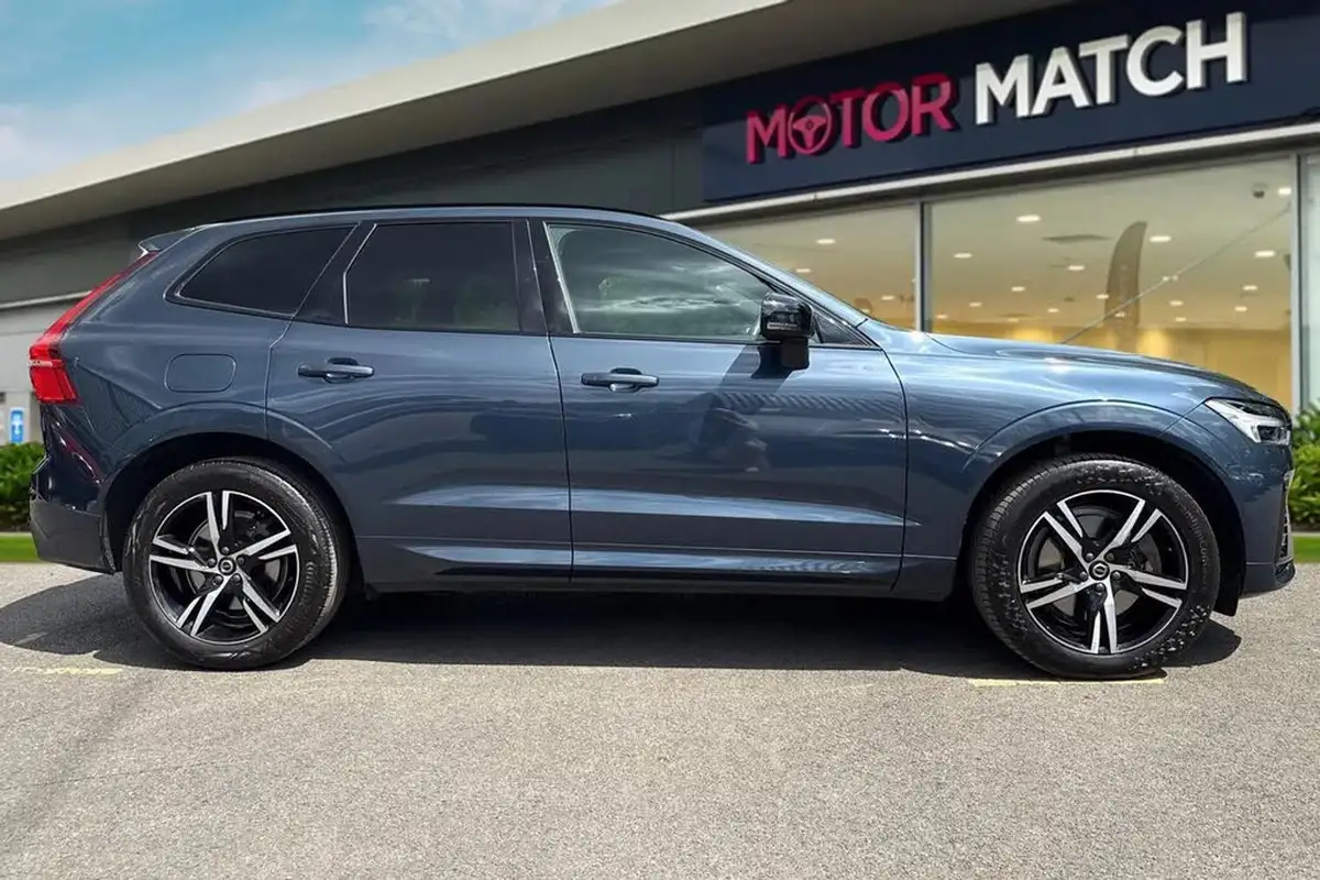 2021-volvo-xc60-20td-b4-r-design-awd-big-2