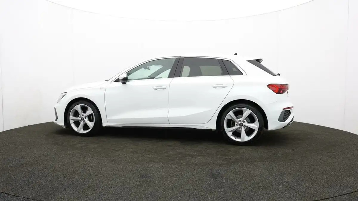 2022-audi-a3-15-35-tfsi-s-line-sportback-5d-tronic-big-72