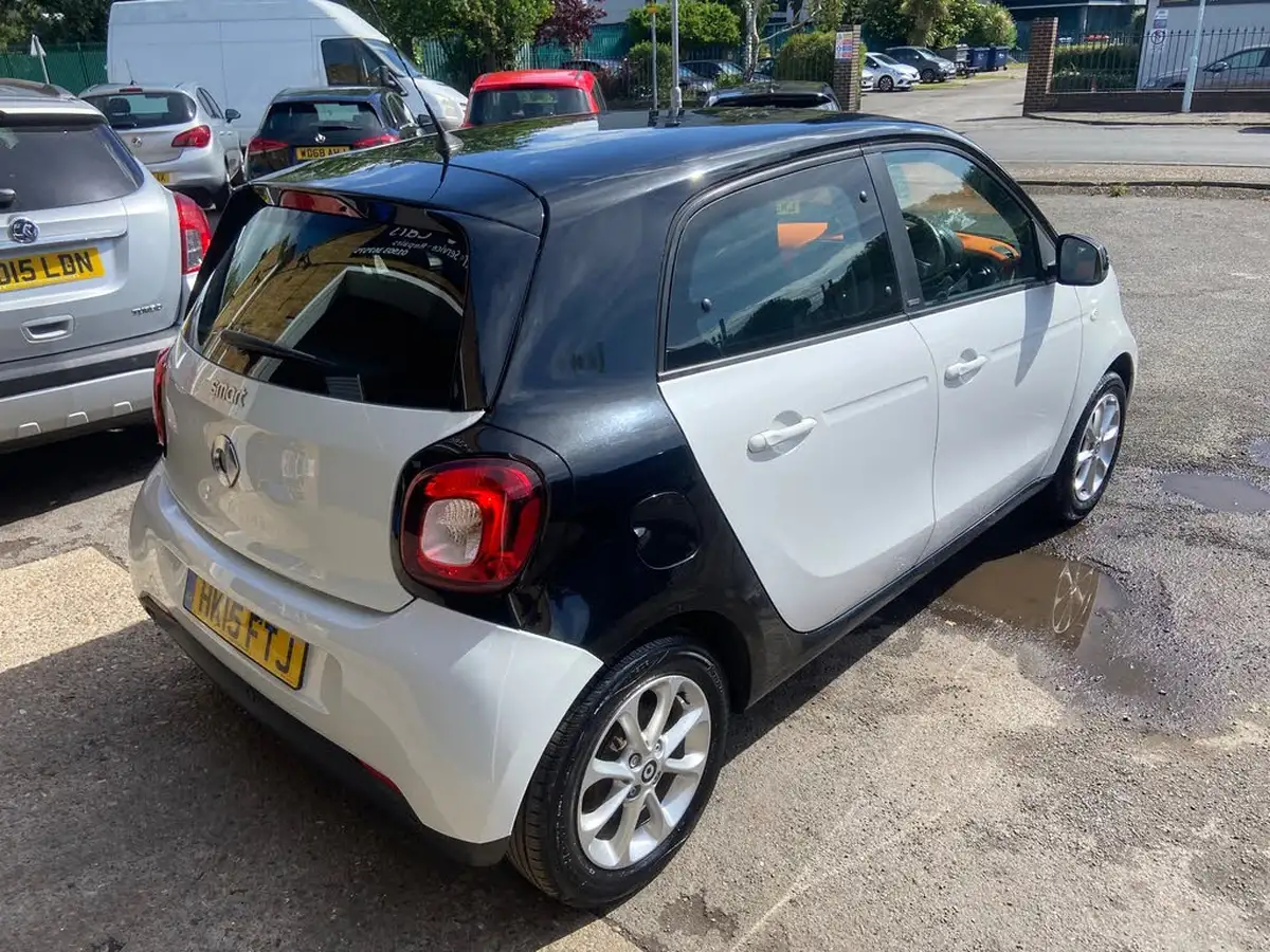 2015-smart-forfour-09-passion-premiumss-big-4