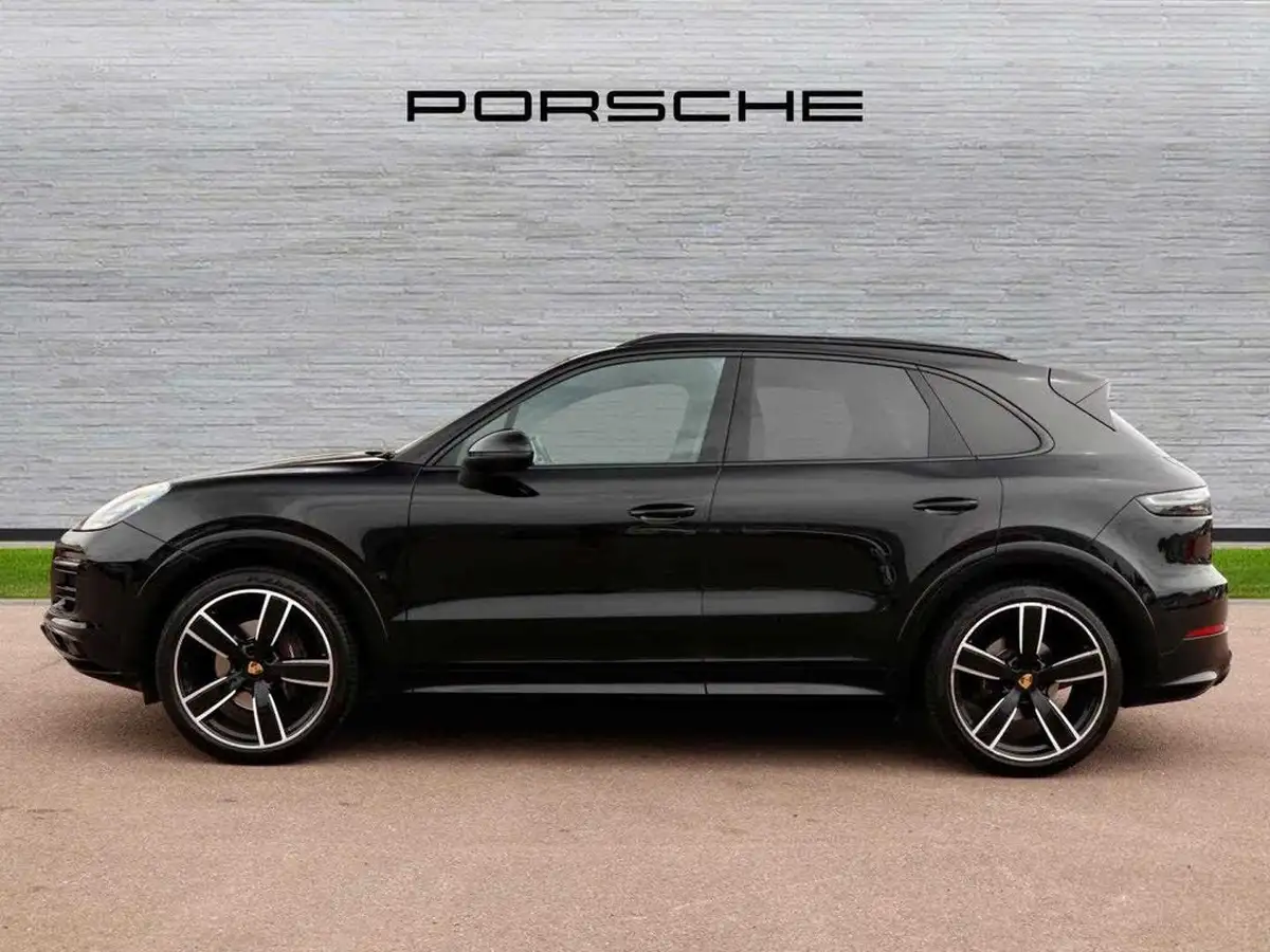 2023-porsche-cayenne-30-v6-340ps-station-wagon-big-5