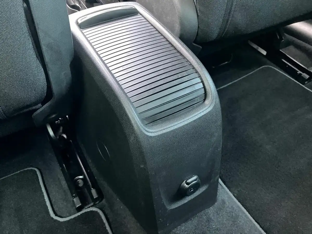 2022-citroen-c3-aircross-12-puretech-shine-plus-130ps-eat6-big-52