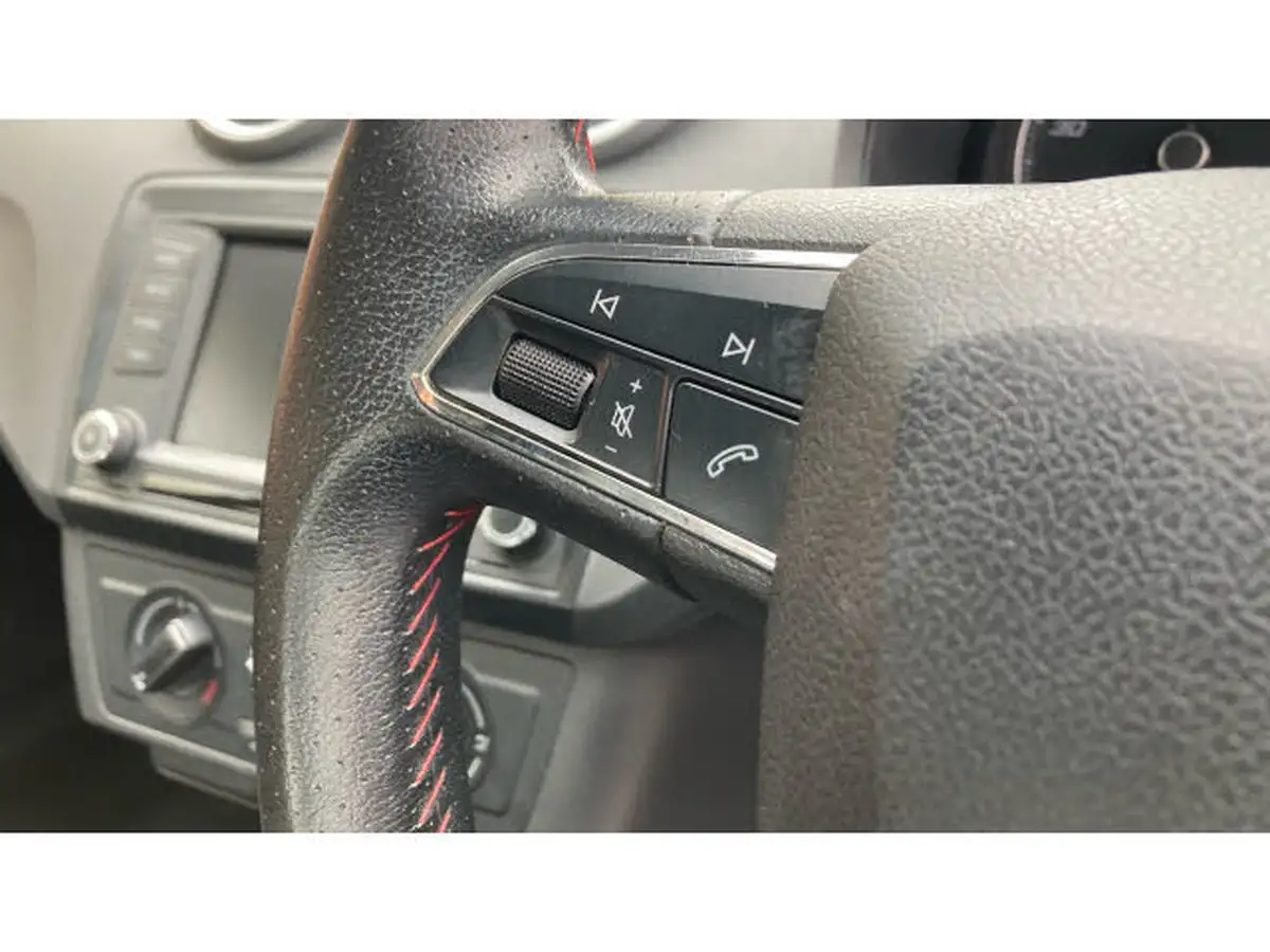 2016-seat-ibiza-12-tsi-fr-technology-90ps-hatchback-5d-big-28