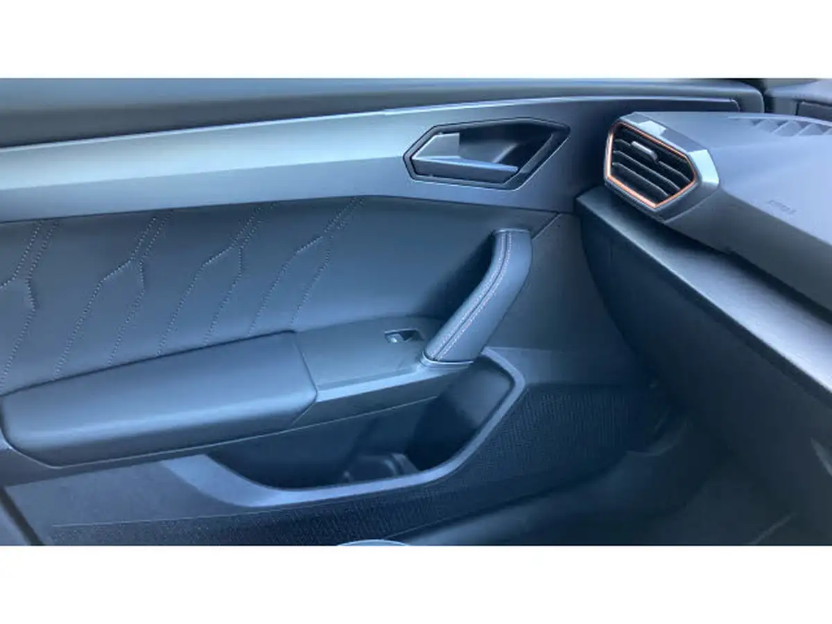 2023-cupra-leon-nf-20-tsi-vz2-300ps-hatchback-big-25