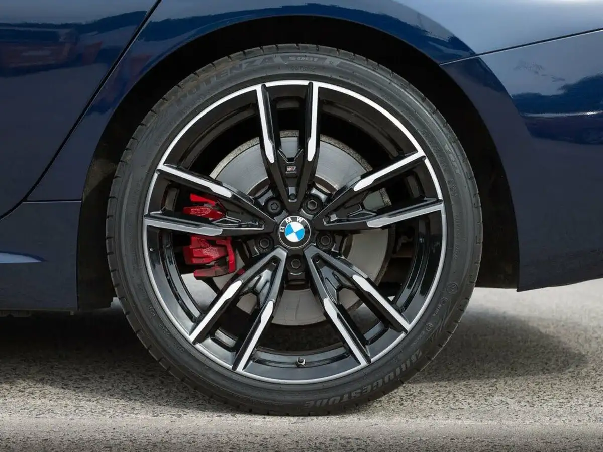 2022-bmw-3-series-30td-m340d-xdrive-saloon-4d-big-16